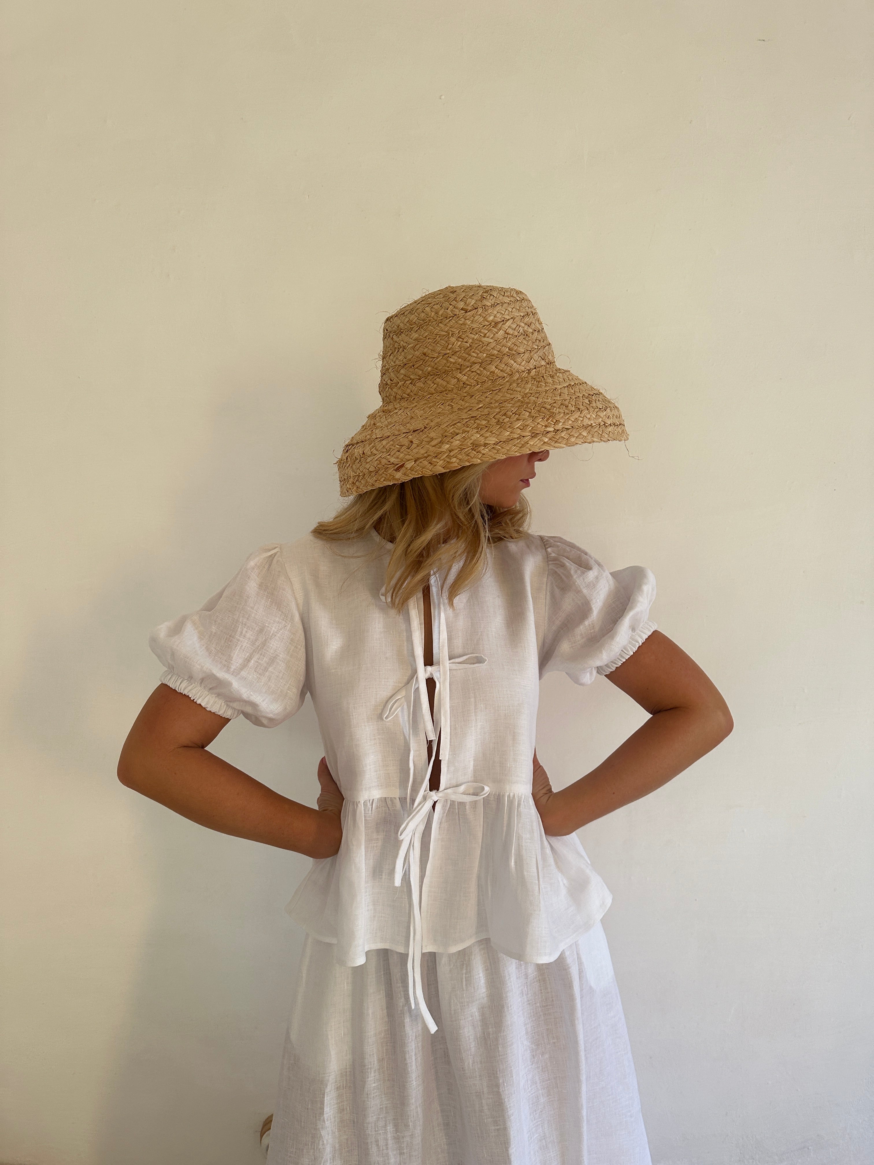 blusa blanca de lino
