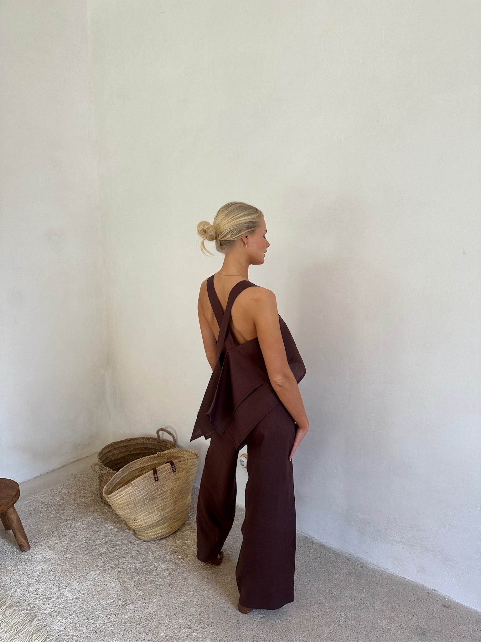 blusa de lino color marron mujer