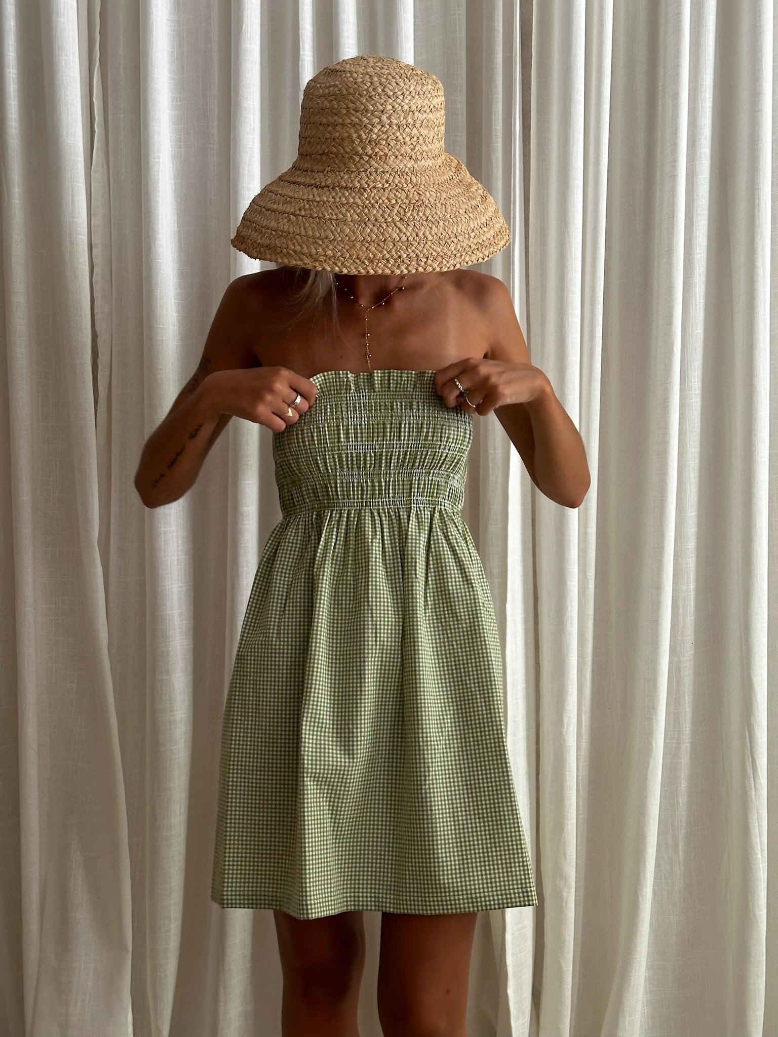 vestido de lino color verde