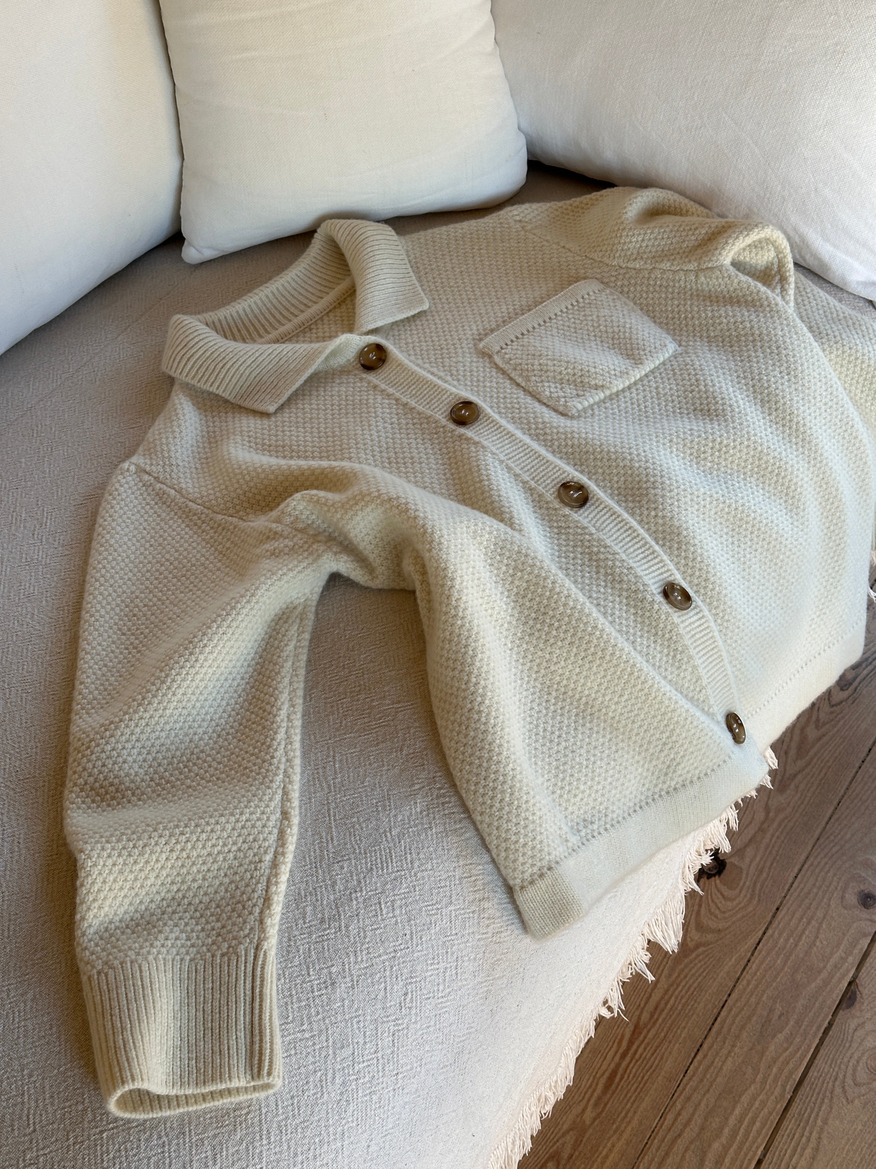 Chaqueta James color crema