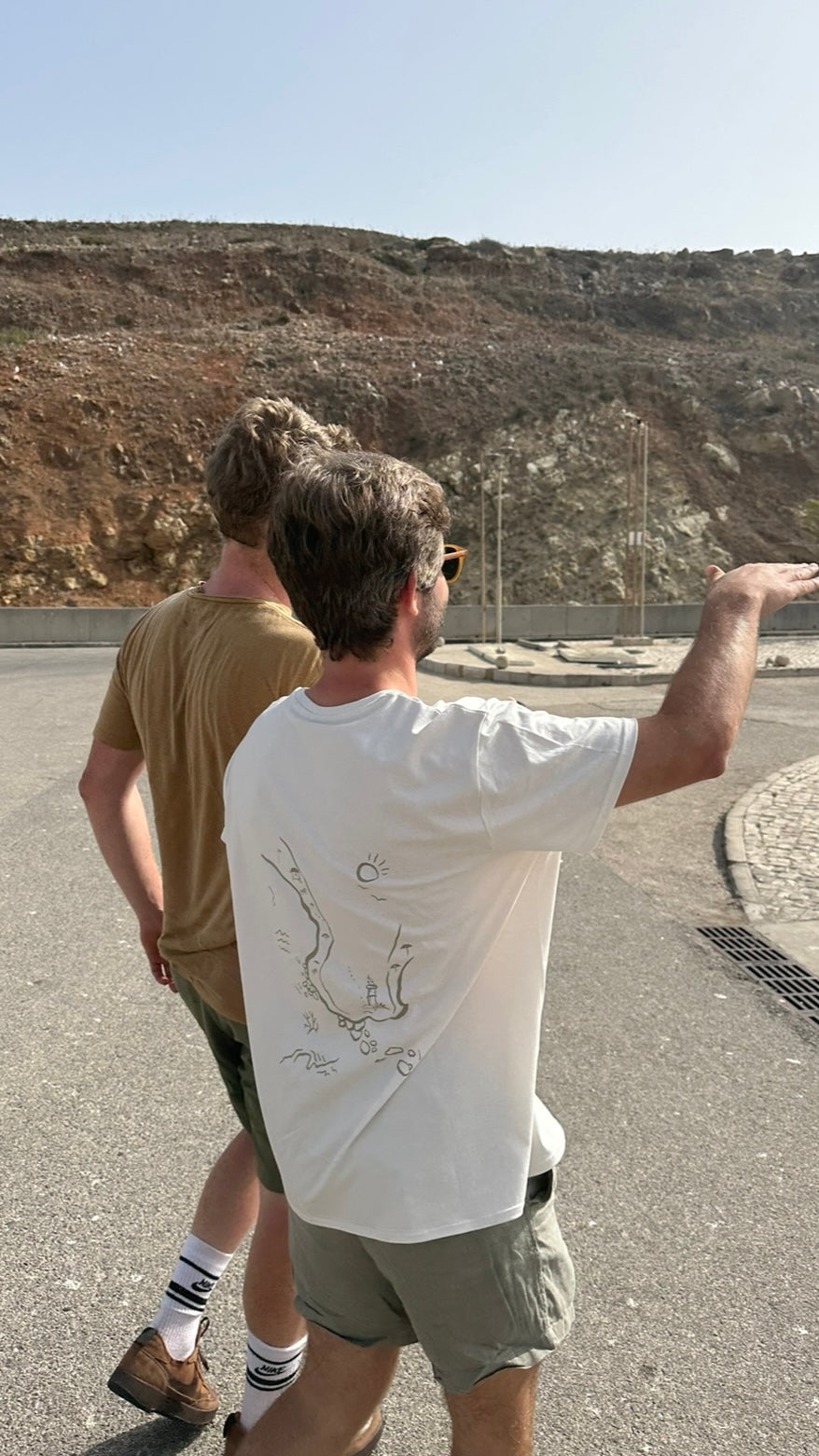 Rouri T-shirt